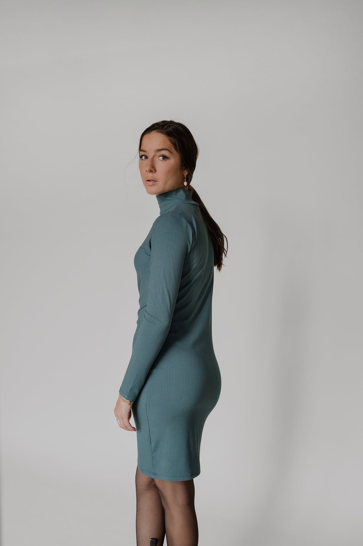 ROBE FEMME À COL HAUT LOUVE DESIGN, 2 couleurs - DM2 SHOP