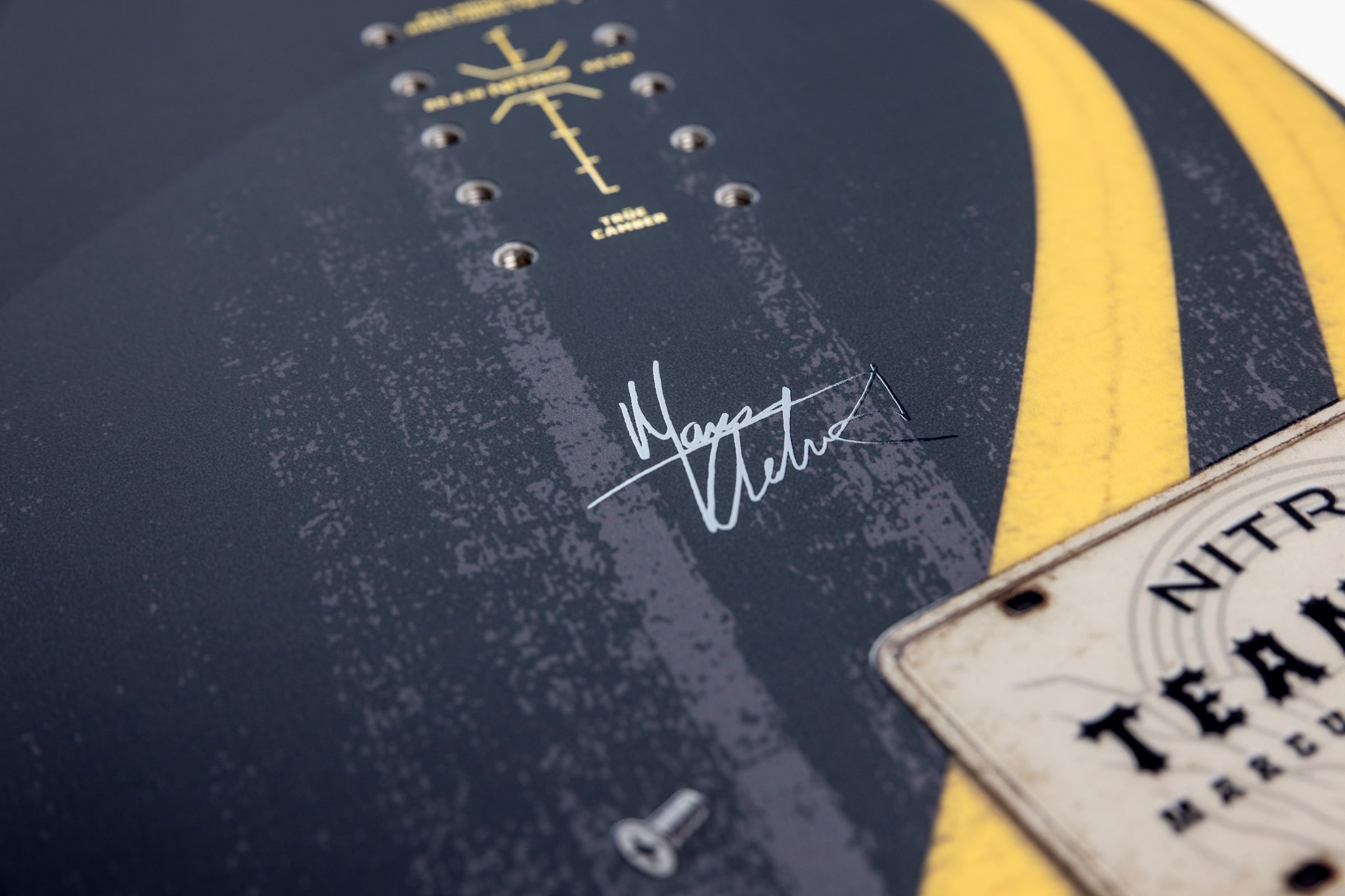 TEAM PRO - MARCUS KLEVELAND - NITRO SNOWBOARD