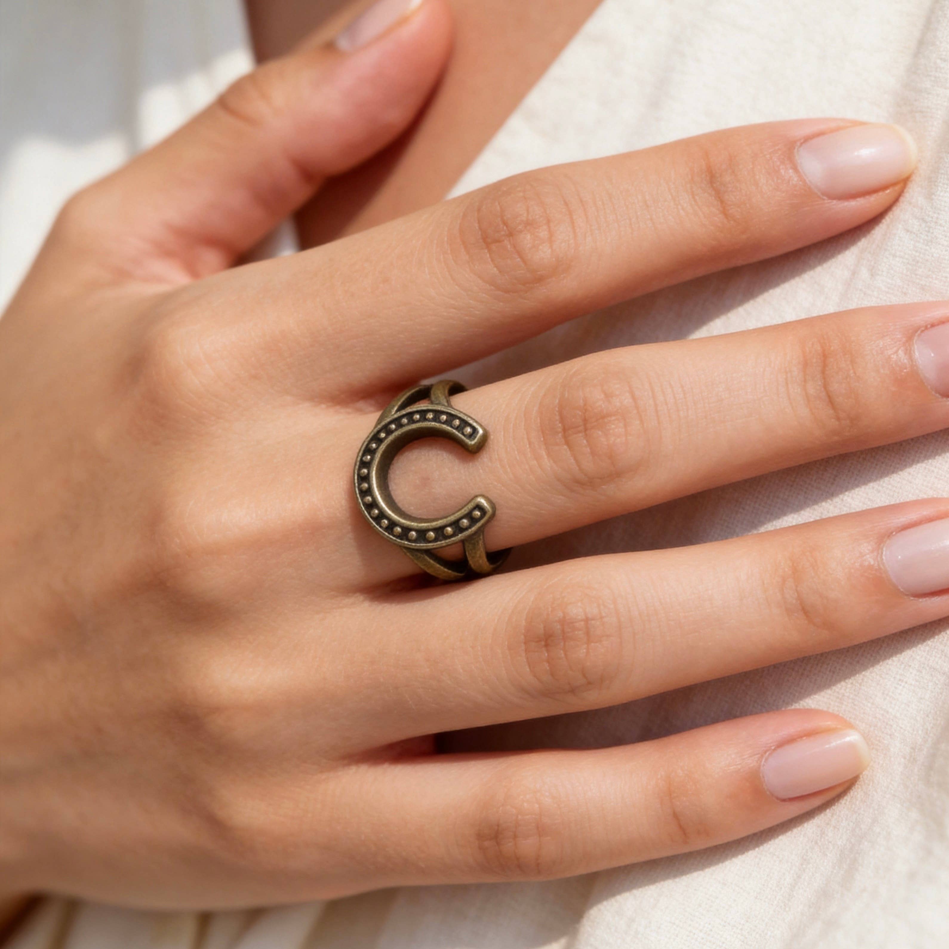 AureaJewelry - Bague fer à cheval vintage dorée réglable