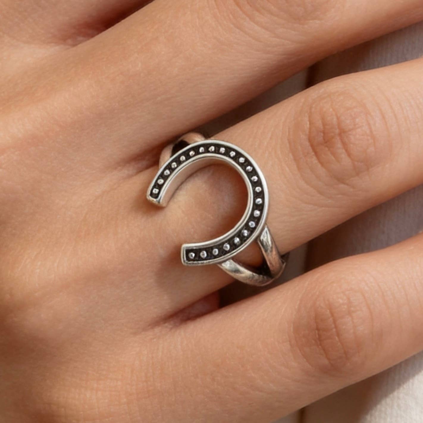 AureaJewelry - Bague ouverte en argent en forme de fer à cheval