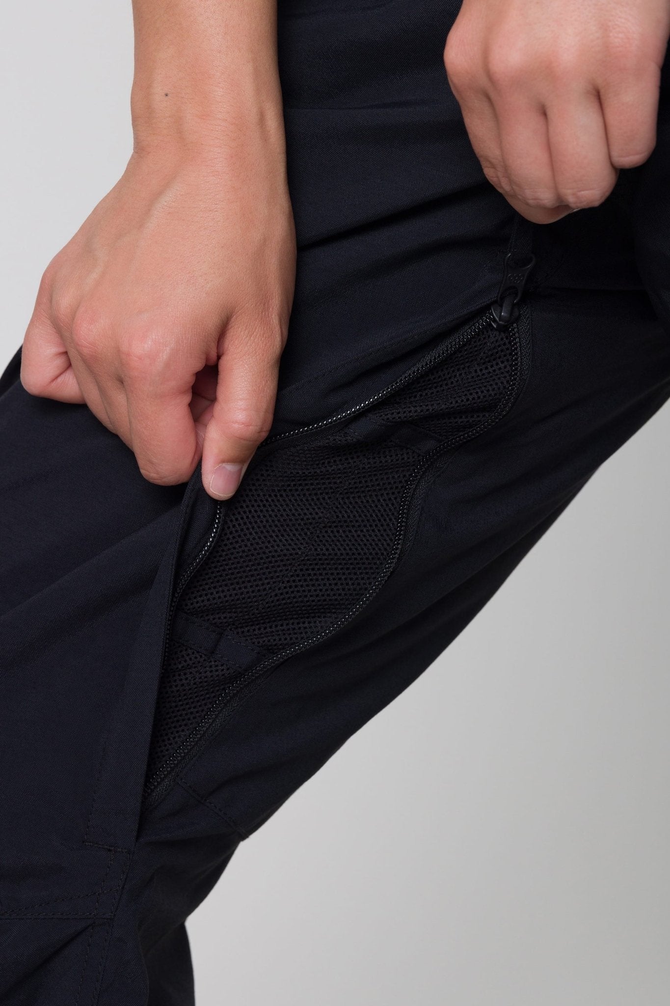 PANTALON SHELL SNOW FEMME STANDARD NOIR 686 - DM2 SHOP