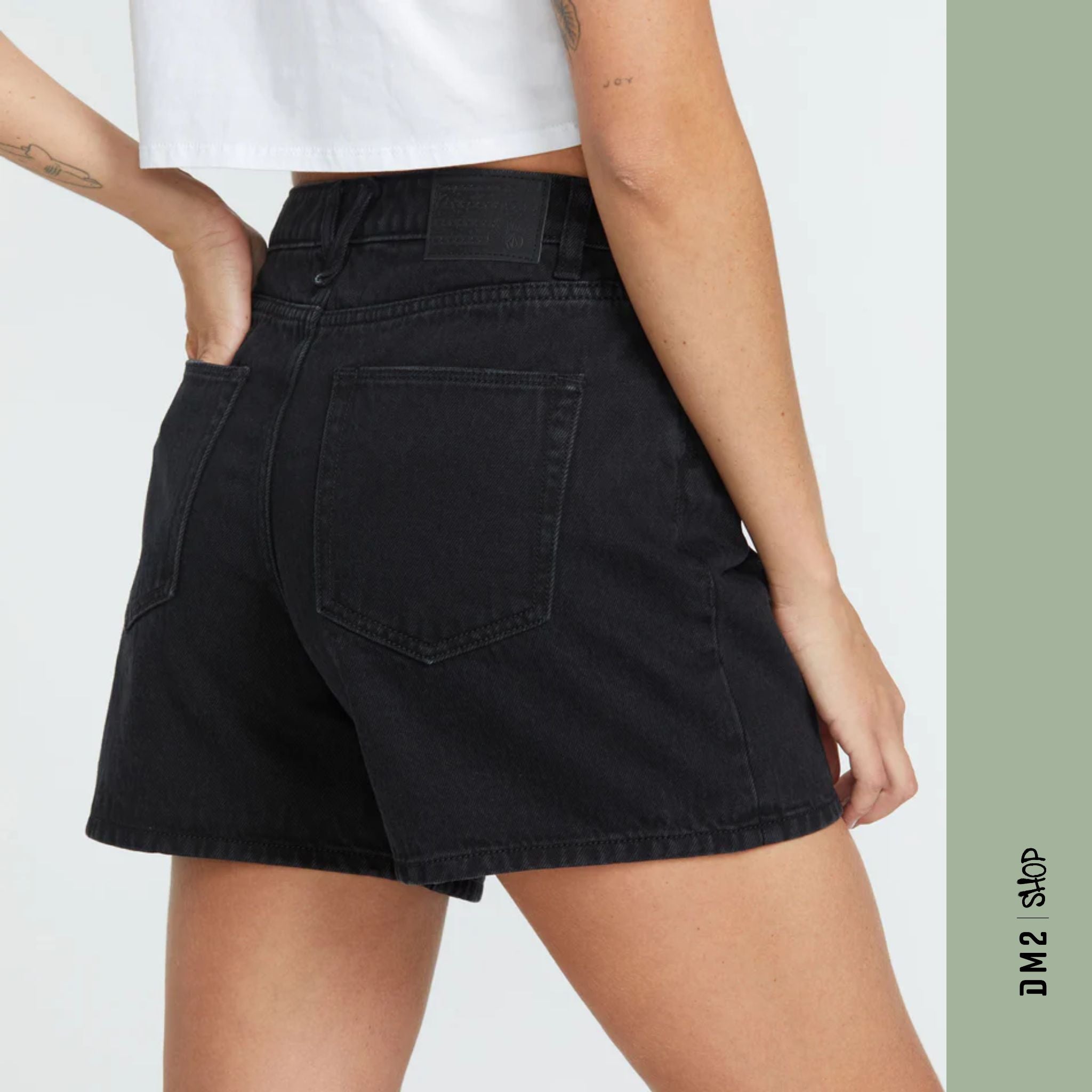 SHORT FEMME STONED BOYFRIEND NOIR, VOLCOM - DM2 SHOP
