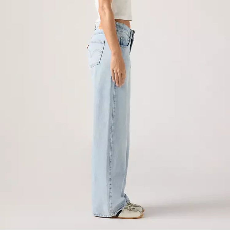 LOOSE JEANS
