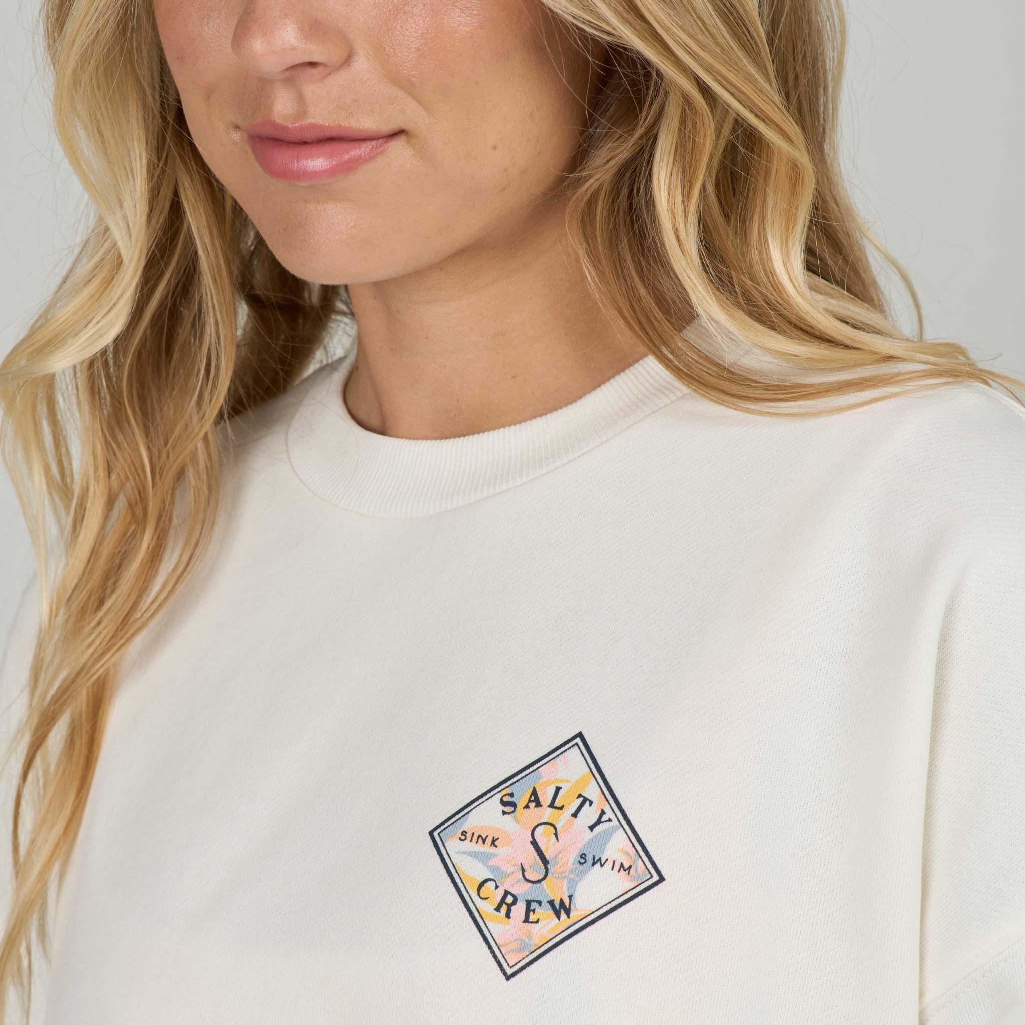salty-crew-tippet-off-white-crewneck-femme-dm2