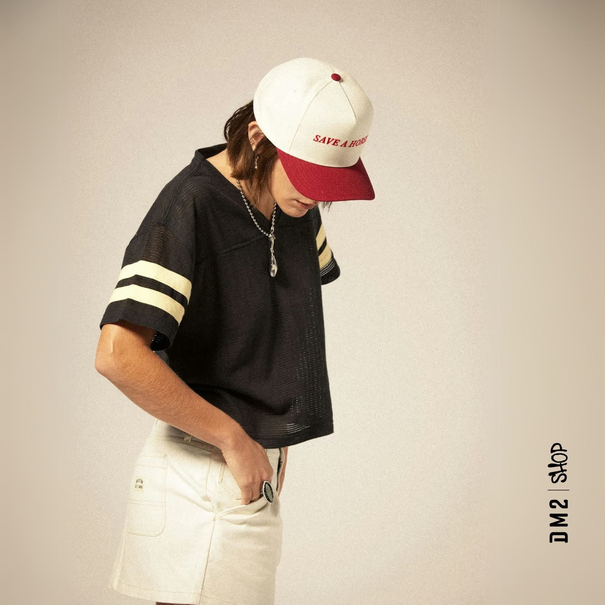 T - SHIRT FEMME VARSITY FOOTBALL, BRIXTON ( 2 couleurs ) - DM2 SHOP