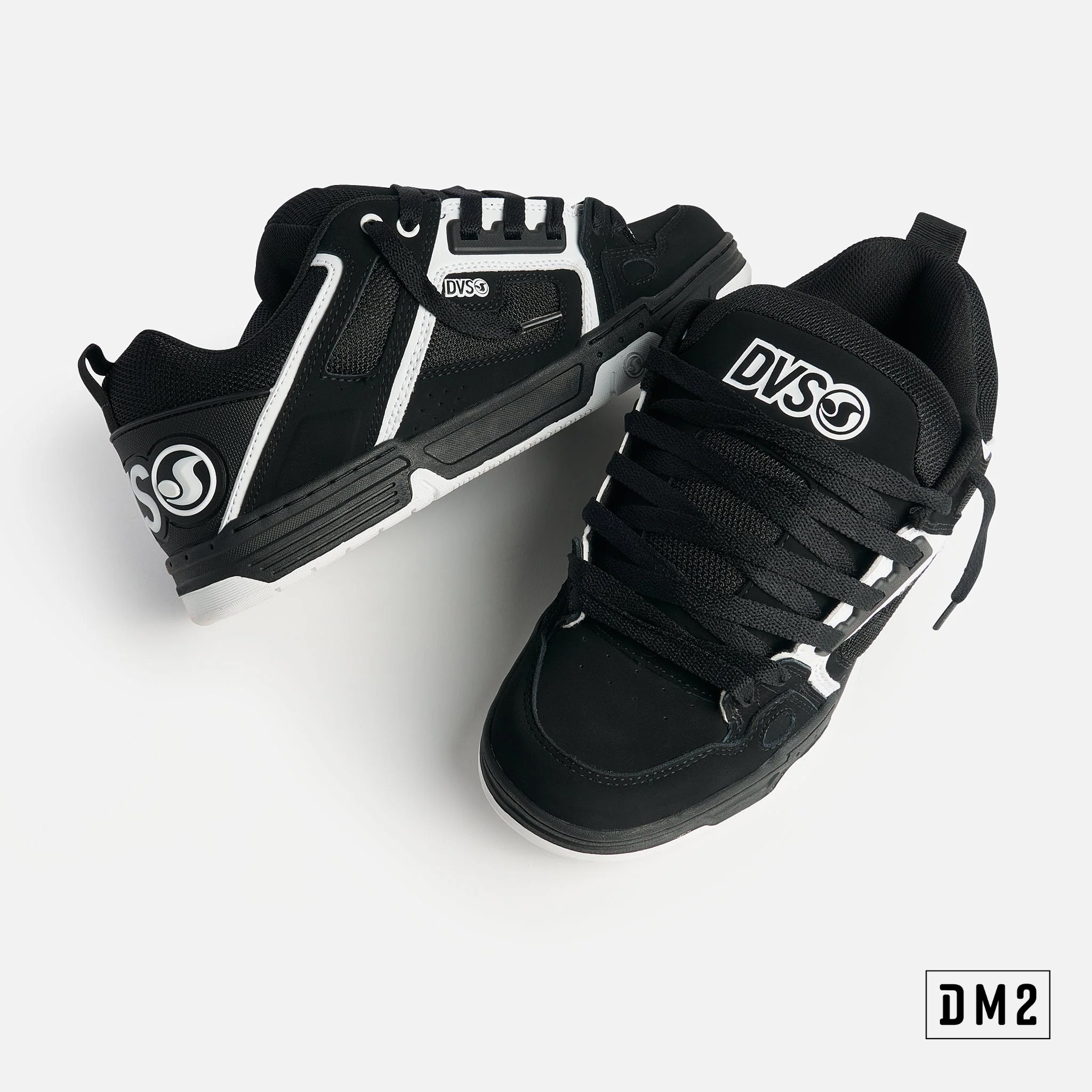 dvs-chaussures-homme-comanche-noir-et-blanc-DM2-S6