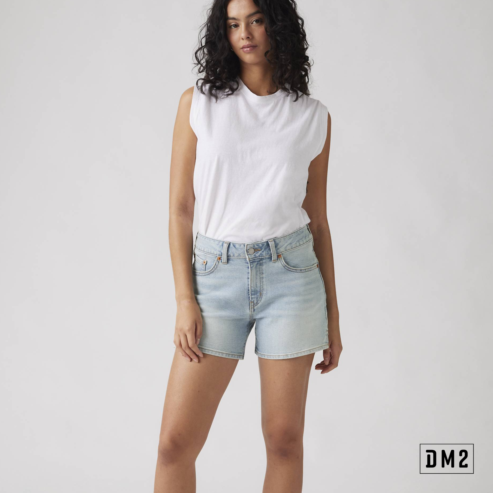 levis-a-line-short-all-the-while-short-femme-DM2-P26