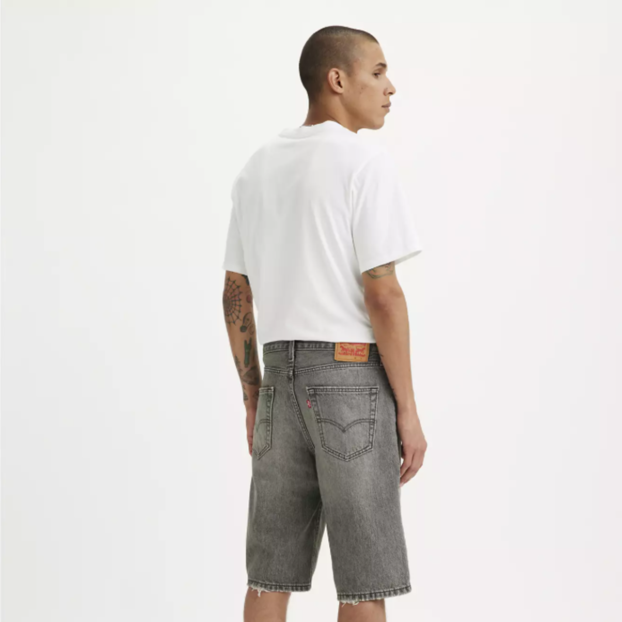 levis-short-homme-469-loose-dm2-a-look-back