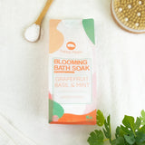 trempage-de-bain-panouissant-au-pamplemousse-basilic-et-menthe-800g