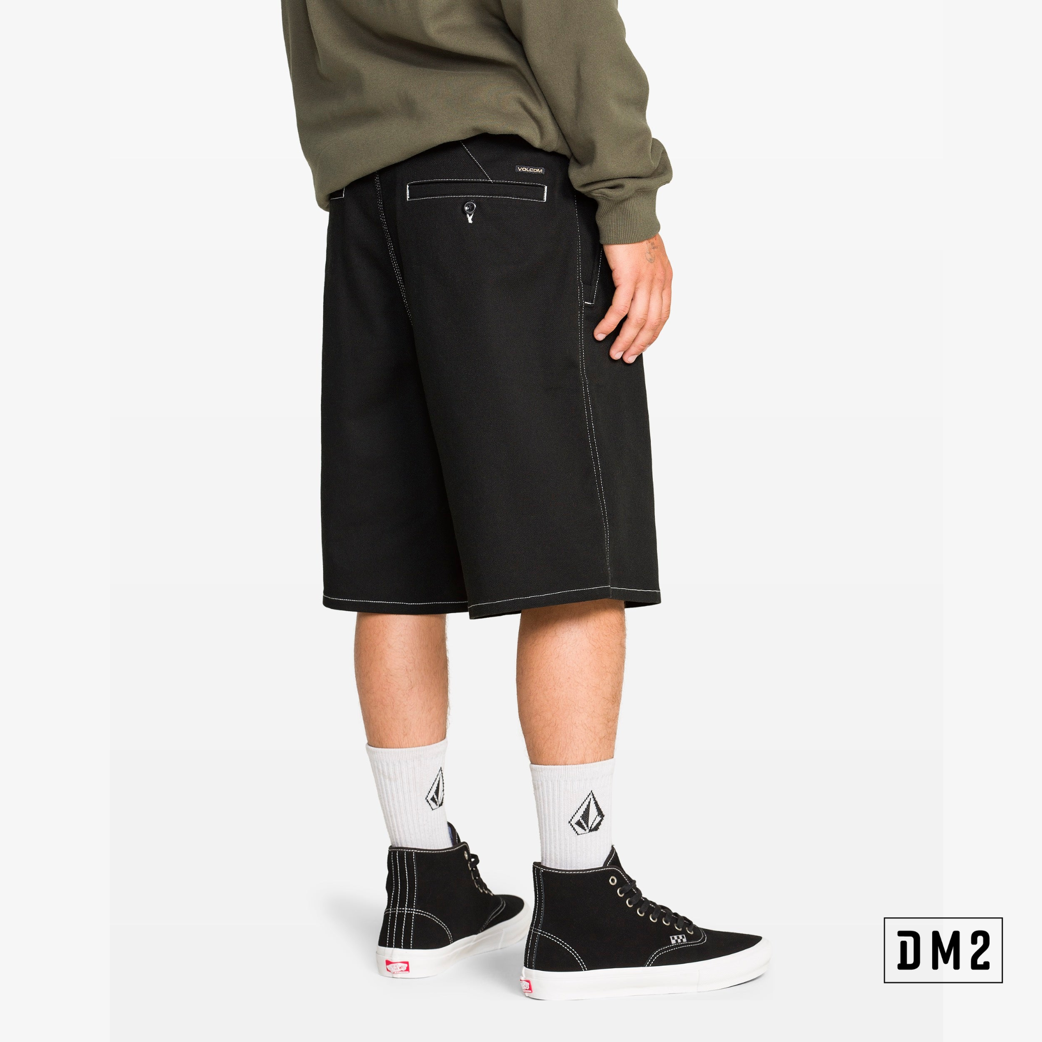 volcom-billow-22-noir-short-homme-dm2-s6