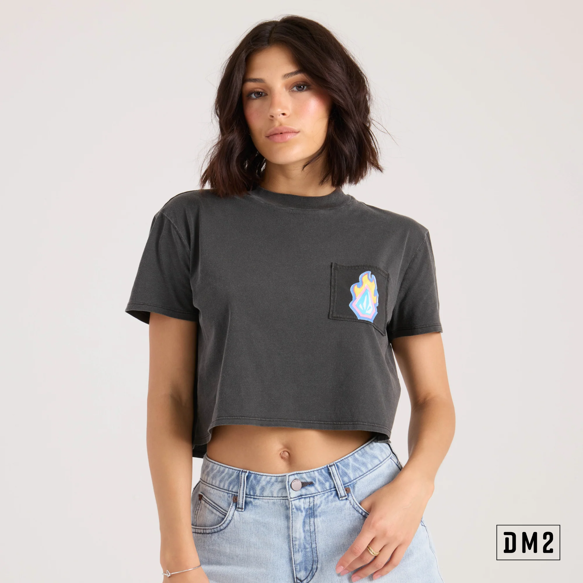 volcom-crop-top-femme-pocket-dial-vintage-black-DM2-P26